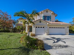 1320-36 Tierra Roja Dr, Fallbrook, CA 92028