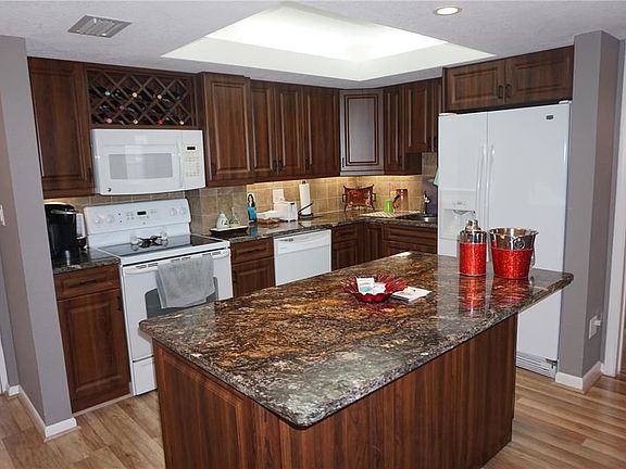 4th image of 4900 Brittany Dr S APT 1211