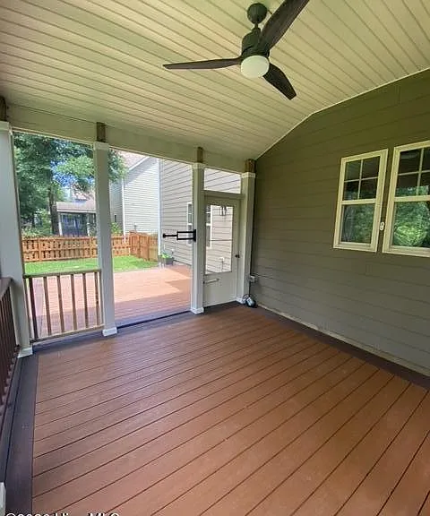 124 Little Bay Dr — Photo 14