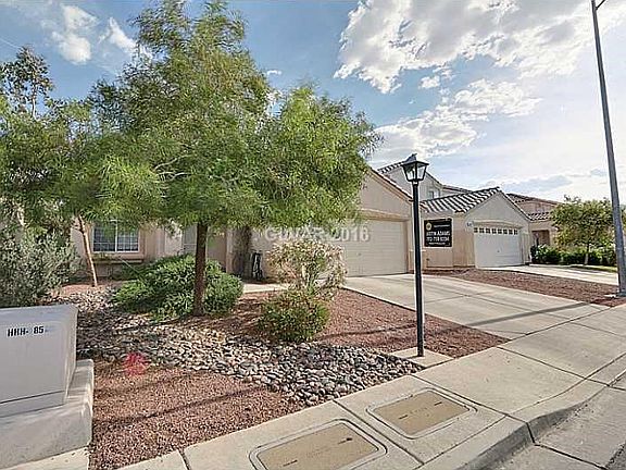 2nd image of 2503 Mango Bay Ave