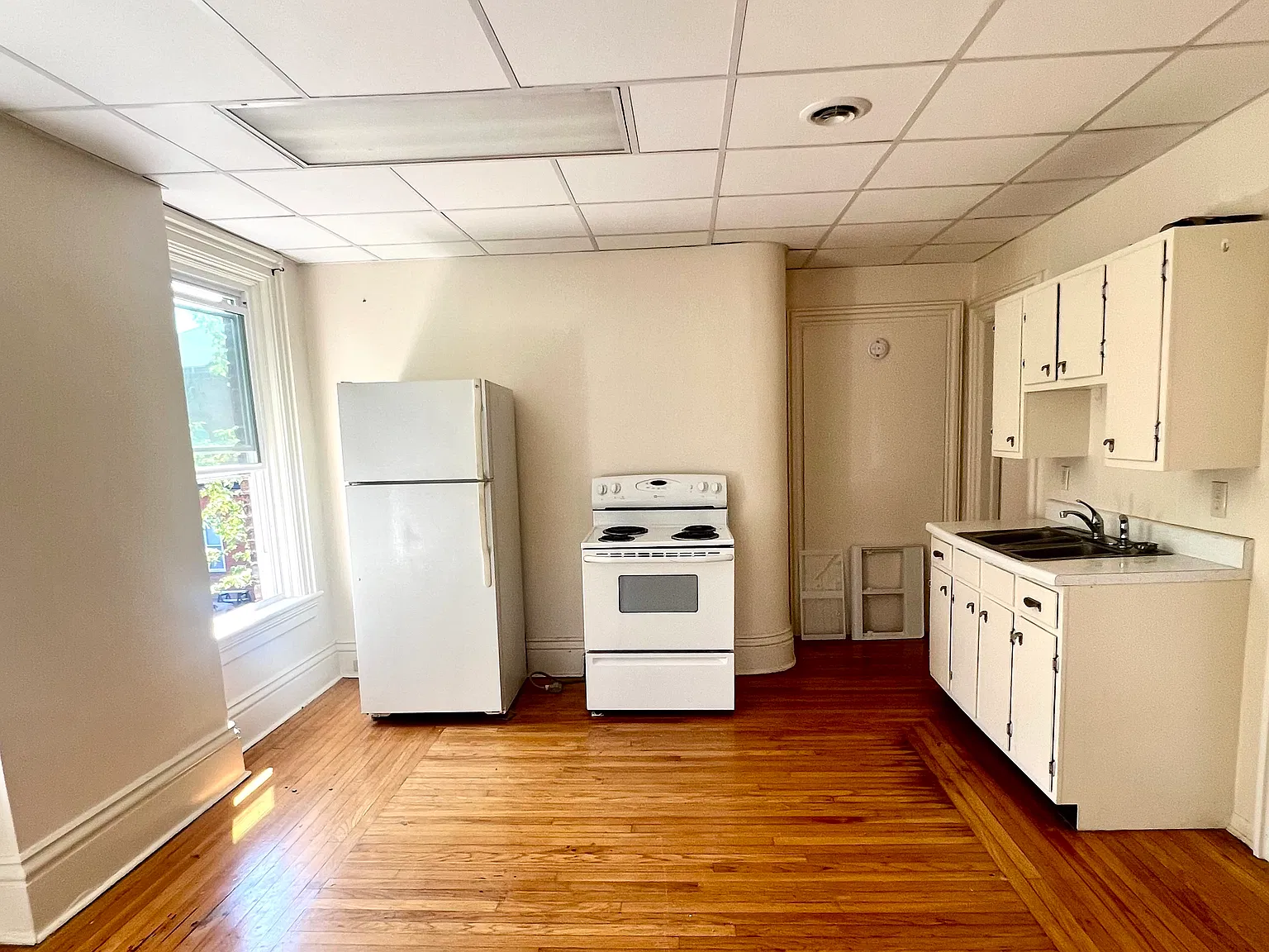 1 bed, $1,150 — Photo 4