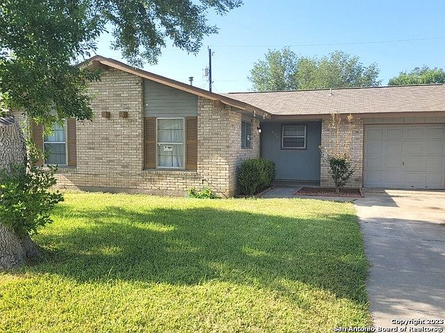 1st image of 4706 Belinda Lee St