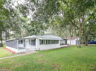 1330 Niles Rd, Mount Dora, FL 32757
