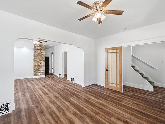 4th image of 3713-3715 E Cudahy AVENUE
