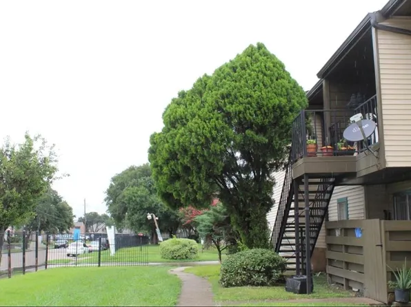 6161 Reims Rd, Houston, TX