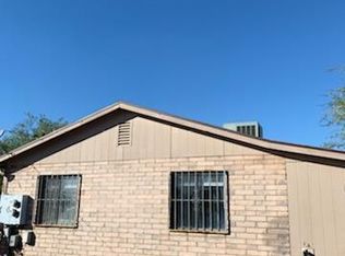 704 W Simmons Rd #A, Tucson, AZ 85705