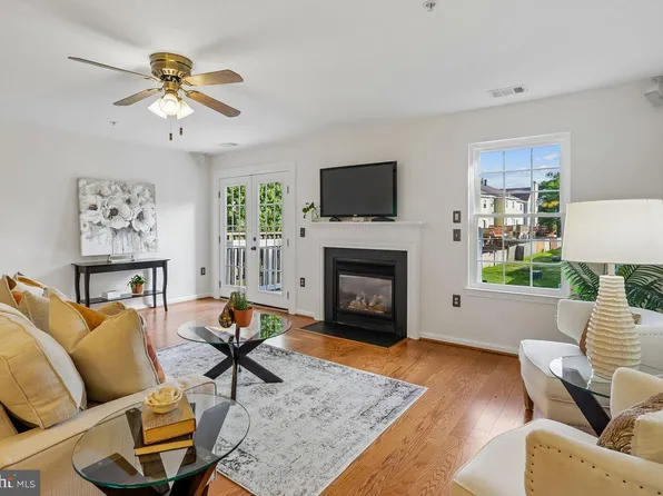 2060 Pawlet Dr #35D, Crofton, MD 21114