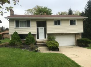 7059 Filip Blvd, Independence, OH 44131