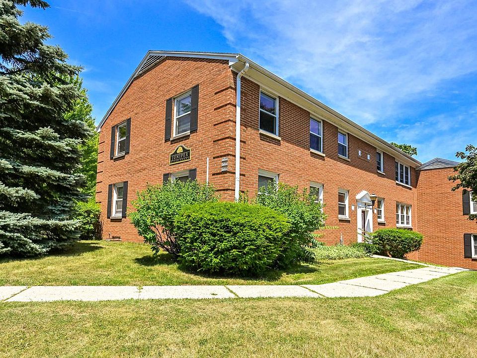 1st image of 1335 E Randolph COURT #C