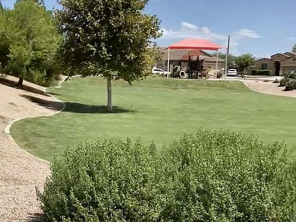 4th image of 1642 W Loemann Dr