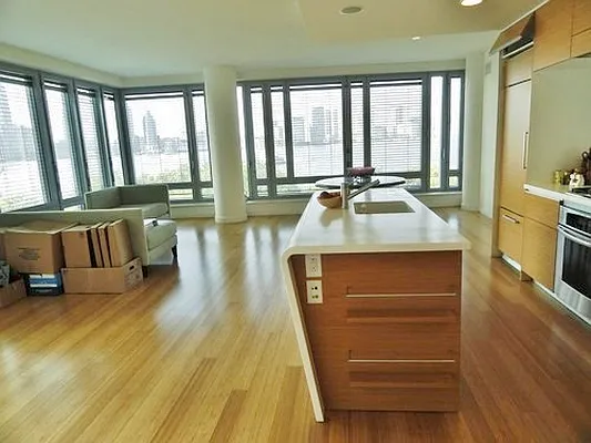 Rented by Battery Park Realty | media 13