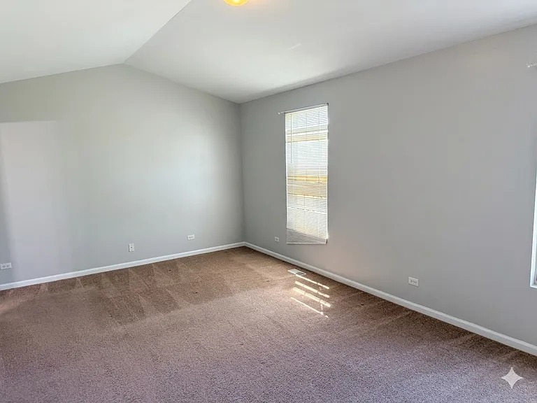 1513 Bristol Ln #4 — Photo 8