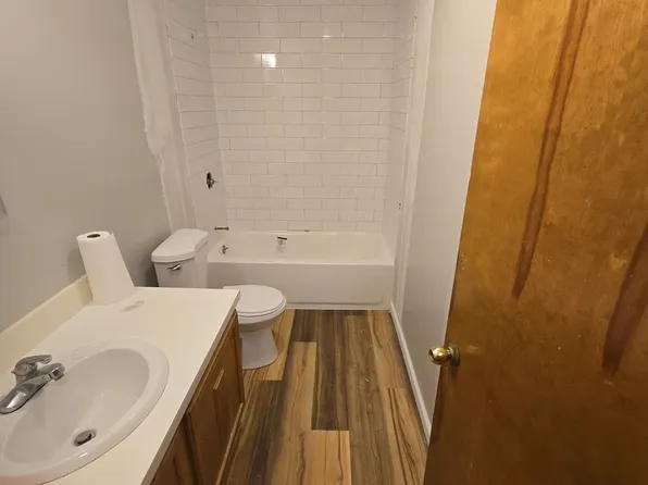 S0014 - 160 Wooster, 160 Wooster St #2, Hartford, CT 06120