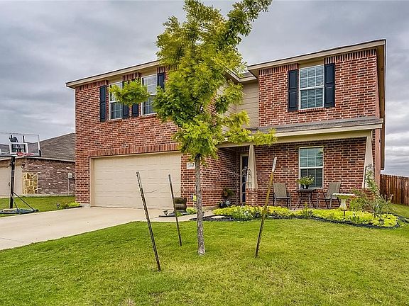 2nd image of 1260 Boxwood Ln