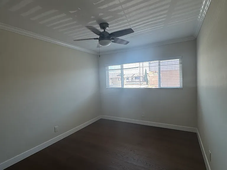 15530 S Budlong Pl #5 — Photo 7