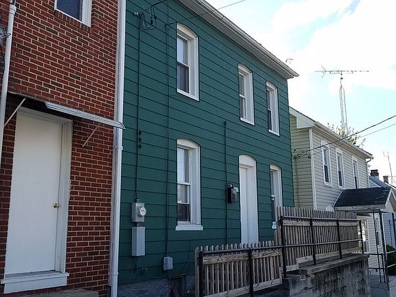 2nd image of 445 Jefferson St