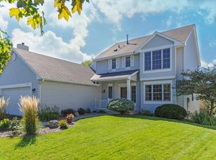8604 Braxton Dr, Eden Prairie, MN 55347