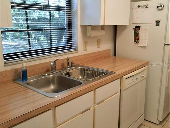 3rd image of 6126 N Fork Ct