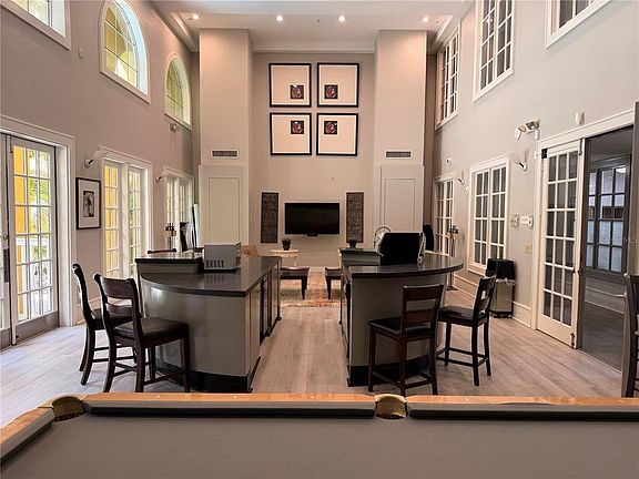 4th image of 860 N ORANGE AVENUE #379