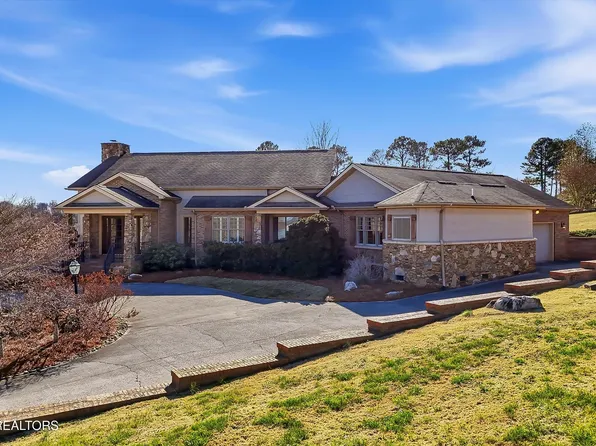 3909 Logans Landing Cir, Louisville, TN 37777