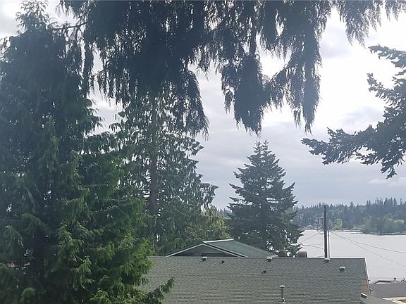 3rd image of 17408 43rd Dr NW