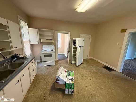 4th image of 1225 Agency St