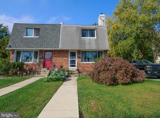 1151 Adams St, Crum Lynne, PA 19022