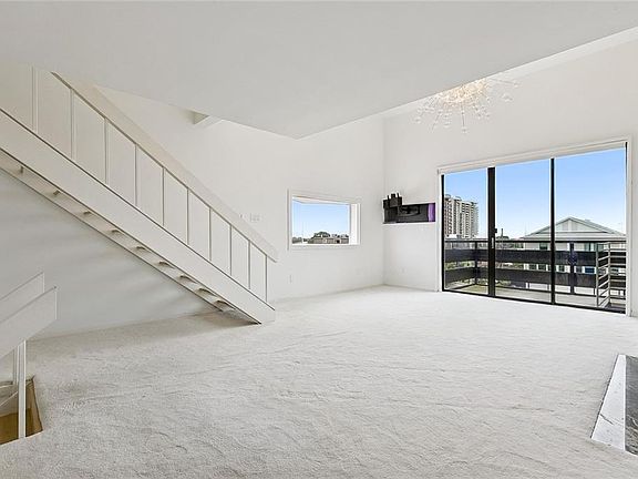 4th image of 7300 Lakeshore Dr APT 2