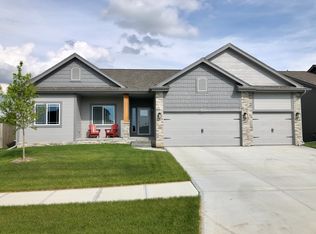 9307 S 176th St, Omaha, NE 68136