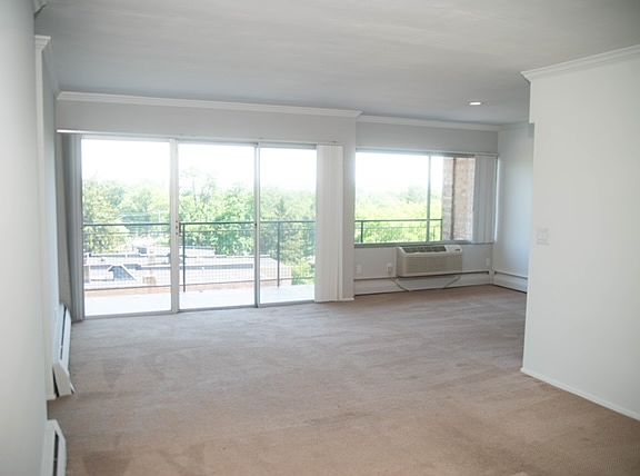 5th image of 2365 Madison Rd #1B-1Ba-800Sqft