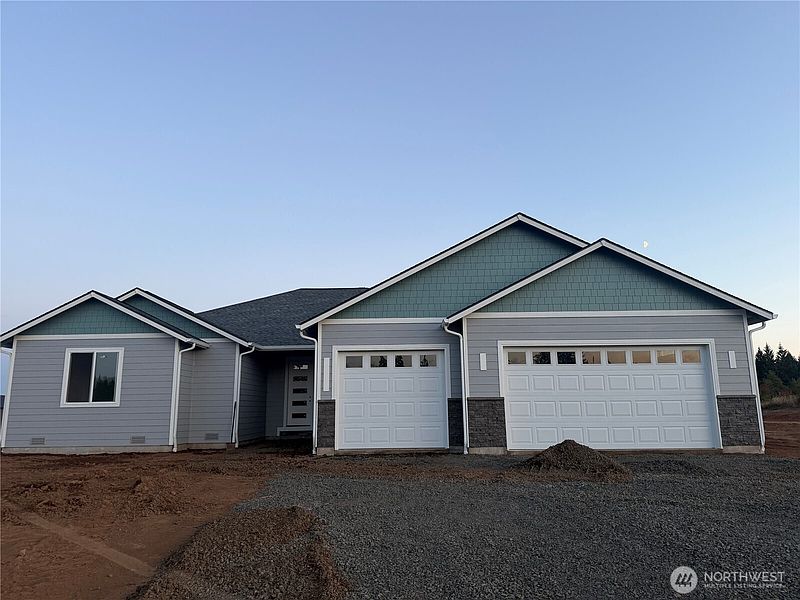 2nd image of 607 Brown Road