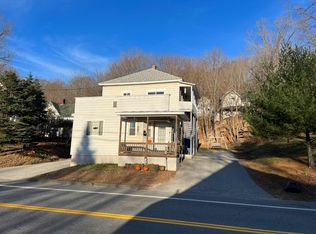 86 Roxbury Rd, Mexico, ME 04257