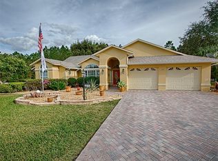 26101 Newcombe Cir, Leesburg, FL 34748