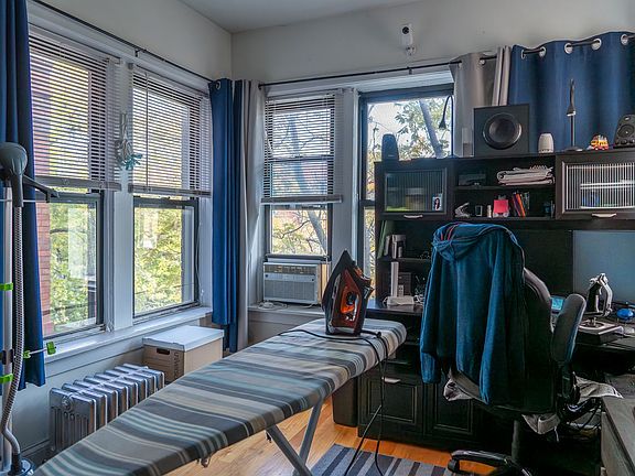 5th image of 4815 N Albany Ave #3047-3