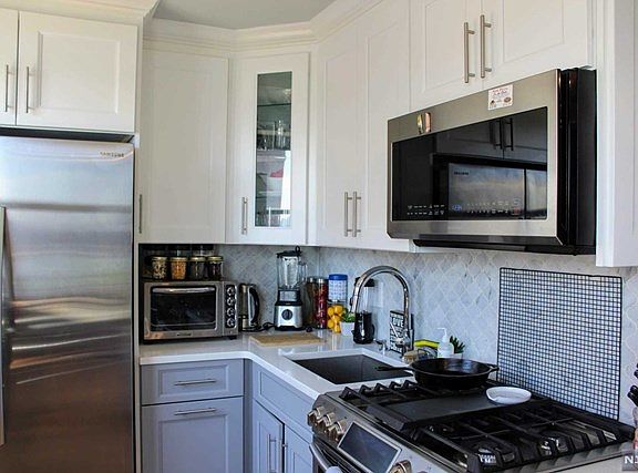4th image of 6515 Boulevard E APT 8H