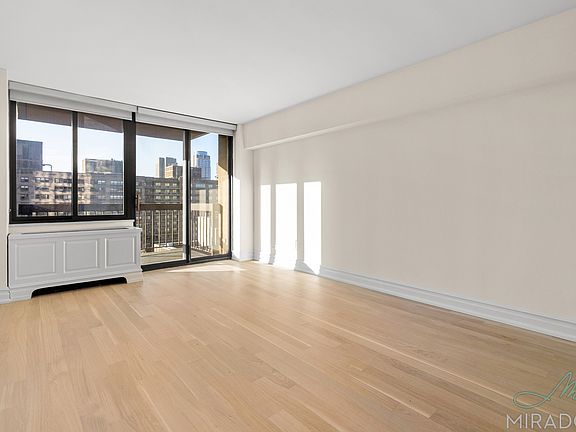 5th image of 145 W 67th St APT 40J