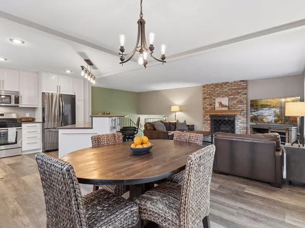 5420 Spring Ln, Minnetonka, MN 55345