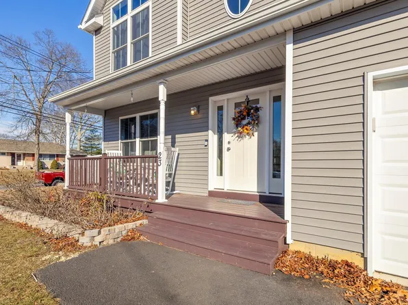 23 Tipton Drive W, Shirley, NY 11967