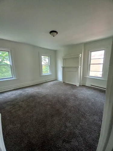 917 Swede St Photo 1