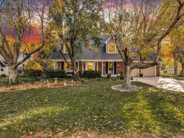 2430 N Winstead Cir, Wichita, KS 67226