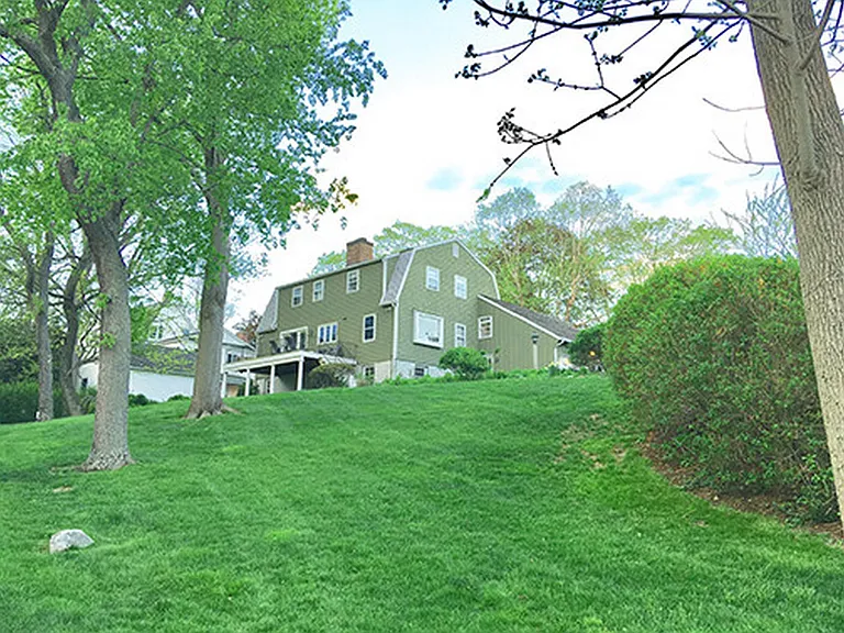 long lawns and gardens