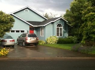 801 Saint Charles Place Rd, Hood River, OR 97031