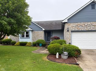 1207 Sugar Hill Dr, Rushville, IN 46173