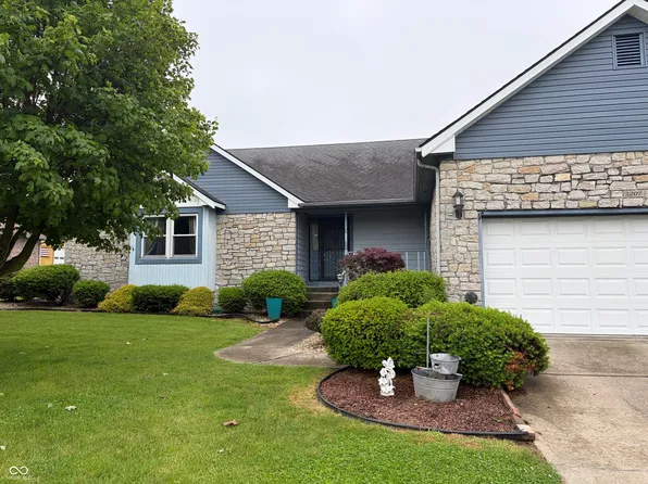 1207 Sugar Hill Dr, Rushville, IN 46173