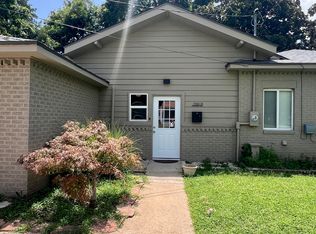 5501 S Newport Ave #B, Tulsa, OK 74105
