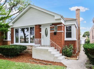 9905 S Peoria St, Chicago, IL 60643