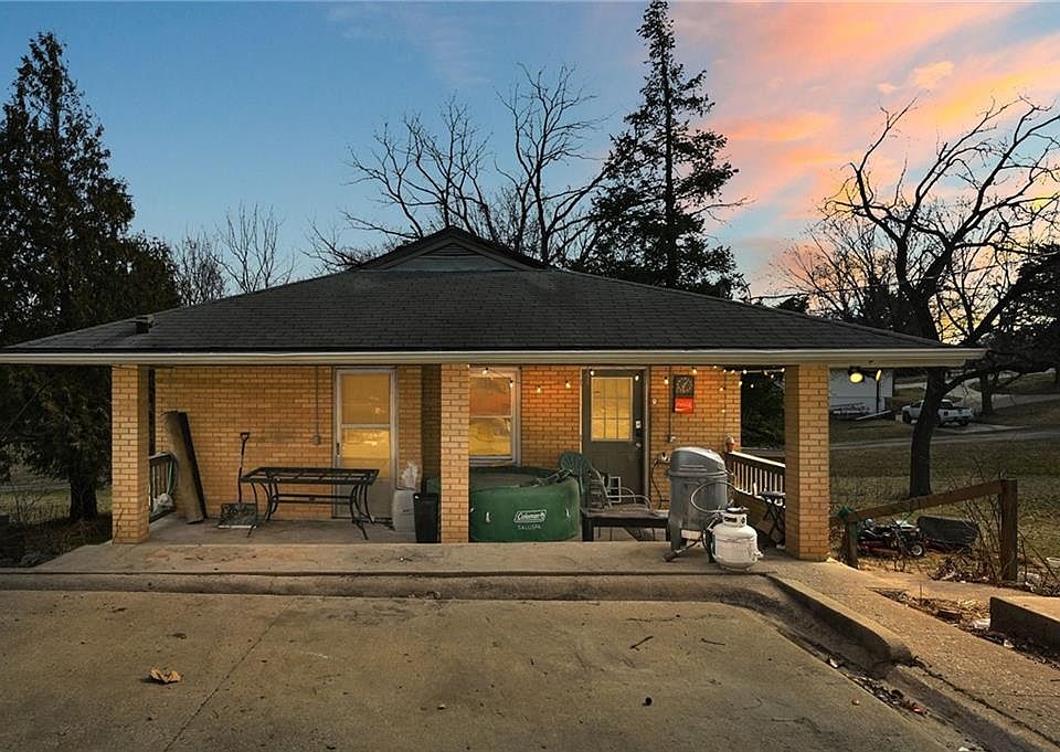 1st image of 18210 E Union School Rd