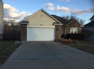 803 Old Paint Rd, Raymore, MO 64083