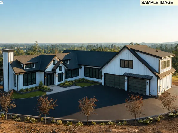 527 SW Hoffman Rd, West Linn, OR 97068