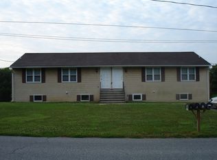 3606 Orkney Rd APT B, Mountville, PA 17554